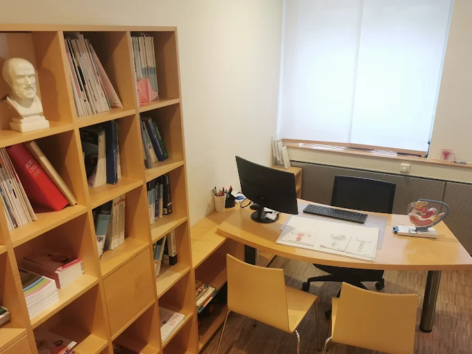 Besprechungszimmer Dr. Petrovic – Frauenarztzentrum Ulm